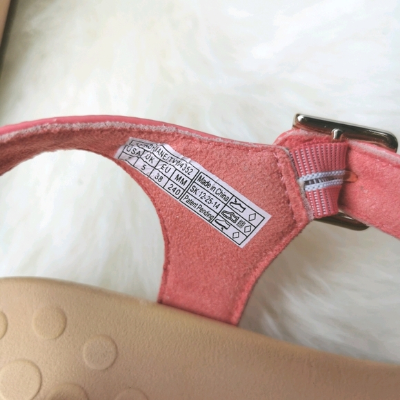 Vionic Coral Sandals - Picture 4 of 7